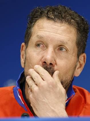 EINDHOVEN - Club Atletico de Madrid coach Diego Simeone during a press conference, PK, Pressekonferenz before the UEFA Champions League match between PSV Eindhoven and AtlÃ tico Madrid at the Phillips Stadium on December 8, 2025, in Eindhoven, Netherlands. ANP MAURICE VAN STEEN xVIxANPxSportx xxANPxIVx 544307457 originalFilename: 544307457.jpg