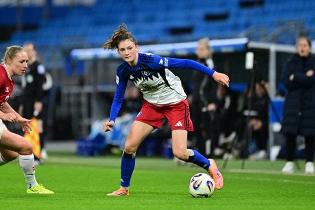 Soccer I Women I Season 2025 2026 I Bundesliga I 12 Matchday I Hamburger SV 1 FC Köln I 08 12 2025 Lotta Wrede 32, Hamburger SV Hamburg Volkspark, Volksparkstadion, Stadion, Volkspark Stadion Hamburg Germany Copyright: xLobeca FelixxSchlikisx