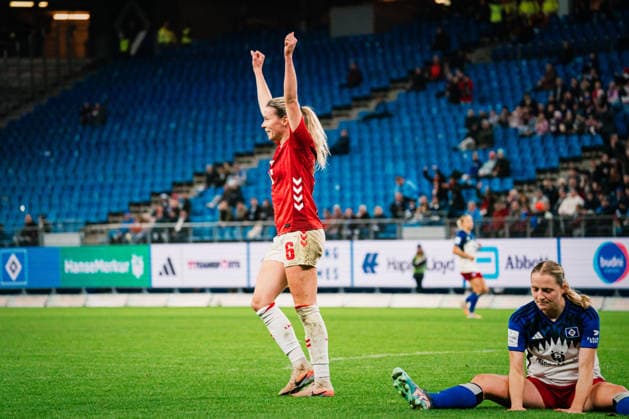 Google Pixel Women Bundesliga Hamburger SV vs 1 FC Köln, 08 12 2025 GOAL, CHEER by Sandra Maria Jessen 1 FC Köln, 6 to 0 2 Soccer, Google Pixel Women Bundesliga, 12 Matchday Hamburger SV vs 1 FC Köln on 08 12 2025 at Volksparkstadion, Hamburg DFB REGULATIONS PROHIBIT ANY USE OF PHOTOGRAPHS AS IMAGE SEQUENCES AND OR QUASI VIDEO Copyright: xBEAUTIFULxSPORTS Tonhäuserx