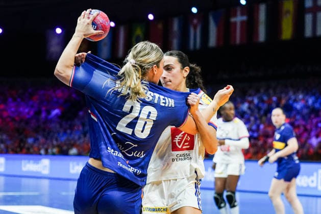 2025-12-08 Netherlands v France - IHF World Women s Handball Championship ROTTERDAM, NETHERLANDS - DECEMBER 8: Angela Malestein of the Netherlands during the IHF World Women s Handball Championship match between Netherlands and France at Ahoy on December 8, 2025 in Rotterdam, Netherlands. Rotterdam Ahoy Netherlands Content not available for redistribution in The Netherlands directly or indirectly through any third parties. Copyright: xHenkxSeppenx