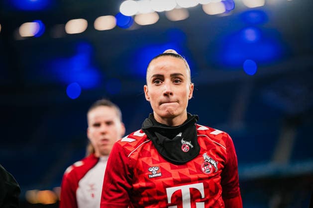 Google Pixel Womens Bundesliga Hamburger SV vs 1 FC Köln, 08 12 2025 Vanessa Leimenstoll 1 FC Köln, 29 Soccer, Google Pixel Womens Bundesliga, 12 Matchday Hamburger SV vs 1 FC Köln on 08 12 2025 at Volksparkstadion, Hamburg DFB REGULATIONS PROHIBIT ANY USE OF PHOTOGRAPHS AS IMAGE SEQUENCES AND OR QUASI VIDEO Copyright: xBEAUTIFULxSPORTS Tonhäuserx