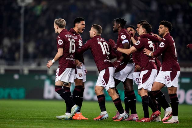 Torino™s Nikola Vlasic celebrates after scoring the 1-0 goal for his team during the Serie A soccer match between Torino Fc and Milan at the Stadio Olimpico Grande Torino in Turin, north west Italy - Dicember 8, 2025. - Soccer  Copyright: xFabioxFerrari LaPressex