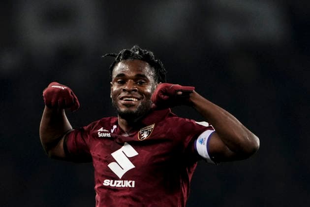 Torino™s Duvan Zapata celebrates after scoring the 2-0 goal for his team during the Serie A soccer match between Torino Fc and Milan at the Stadio Olimpico Grande Torino in Turin, north west Italy - Dicember 8, 2025. - Soccer  Copyright: xFabioxFerrari LaPressex