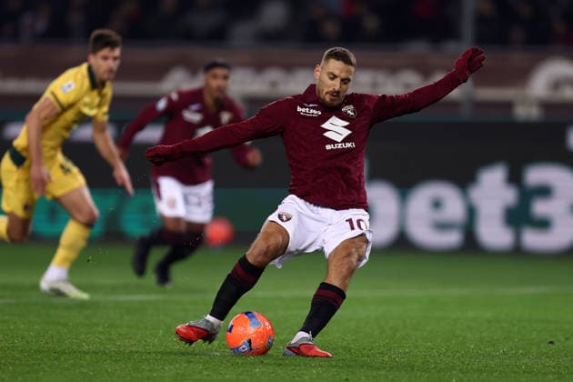 Nikola Vlasic (Torino Fc) scores his team s first goal, Serie A, Torino FC v Ac Milan, Olimpico, December 8, 2025, Turin, Italy.
