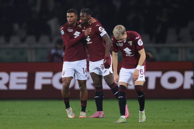 Turin, Italy, 8th December 2025. Duvan Zapata of Torino FC celebrates with a dummy in his mouth after scoring to give the side a 2-0 lead during the Torino vs AC Milan Serie A match at Stadio Grande Torino, Turin. Picture credit should read: Jonathan Moscrop Sportimage EDITORIAL USE ONLY. No use with unauthorised audio, video, data, fixture lists, club league logos or live services. Online in-match use limited to 120 images, no video emulation. No use in betting, games or single club league player publications. SPI_027_JM_TORO_MILAN SPI-4323-0027