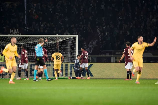 Tortoise fc delusion after AC Milan s Adrien Rabiot scoring the 2-1 goal for his team during the Serie A soccer match between Torino Fc and Milan at the Stadio Olimpico Grande Torino in Turin, north west Italy - Dicember 8, 2025. - Soccer  Copyright: xFabioxFerrari LaPressex