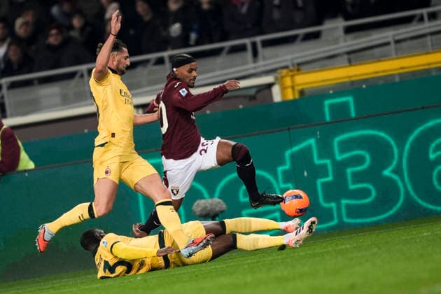 TorinoÕs Valentino Lazaro. during the Serie A soccer match between Torino Fc and Milan at the Stadio Olimpico Grande Torino in Turin, north west Italy - Dicember 8, 2025. - Soccer  Copyright: xFabioxFerrari LaPressex