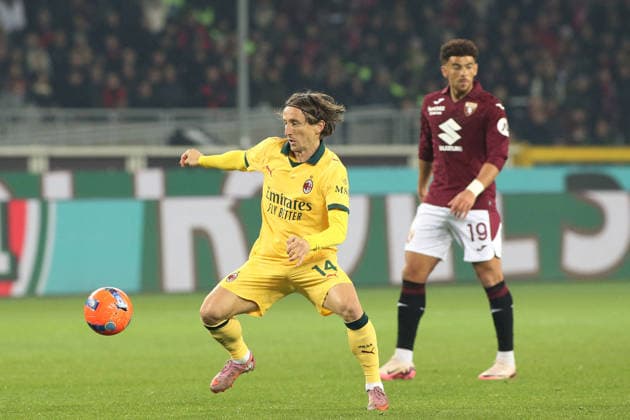 CALCIO - Serie A - Torino FC vs AC Milan Luca Modric (AC Milan) in action during Torino FC vs AC Milan, Italian soccer Serie A match in Turin, Italy, December 08 2025 Turin Italy  Copyright: xIPAxSport ABACAx