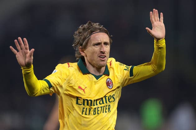 Turin, Italy, 8th December 2025. Luka Modric of AC Milan reacts during the Torino vs AC Milan Serie A match at Stadio Grande Torino, Turin. Picture credit should read: Jonathan Moscrop Sportimage EDITORIAL USE ONLY. No use with unauthorised audio, video, data, fixture lists, club league logos or live services. Online in-match use limited to 120 images, no video emulation. No use in betting, games or single club league player publications. SPI_075_JM_TORO_MILAN SPI-4323-0075