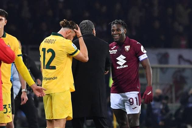 Foto IPP Massimo Rana Torino 08-12-2025 Calcio Campionato di Serie A 2025 2026 Torino-Milan nella foto duvan zapata e marco landucci Italy Photo Press - World Copyright italy ITALY  Copyright: xR4924_italyphotopressx