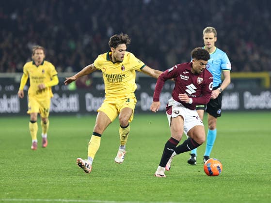 Torino FC v AC Milan - Serie A Che Adams participates in the Serie A 2025-2026 match between Torino and Milan in Torino, on December 8, 2025. Torino Italy  Copyright: xLorisxRosellix originalFilename:roselli-torinovm251208_npivr.jpg
