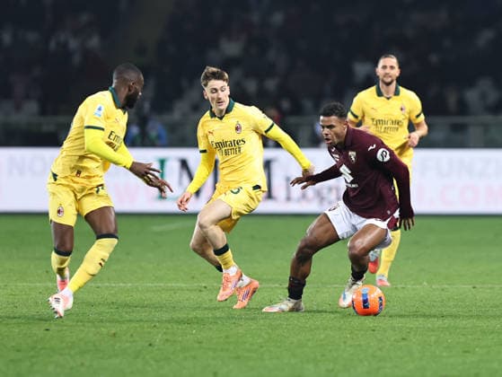 Torino FC v AC Milan - Serie A Tino Anjorin participates in the Serie A 2025-2026 match between Torino and Milan in Torino, on December 8, 2025. Torino Italy  Copyright: xLorisxRosellix originalFilename:roselli-torinovm251208_npYmu.jpg