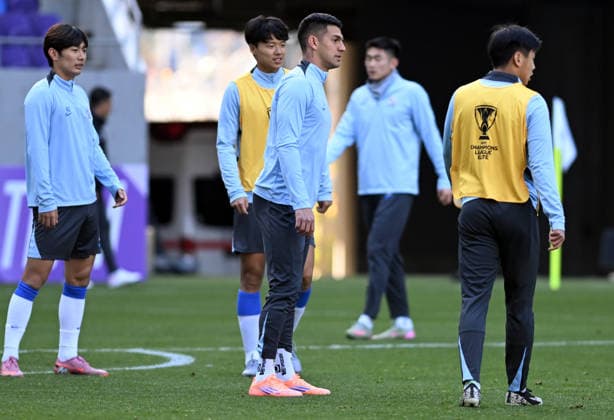 HIROSHIMA, JAPAN - DECEMBER 09: Andre Luis of Shanghai Shenhua attends a training session ahead of the 2025 26 AFC Champions League Elite 6th round match between Shanghai Shenhua and Sanfrecce Hiroshima on December 9, 2025 in Hiroshima, Japan.  Copyright: xZhangxHaohaox 111608715934