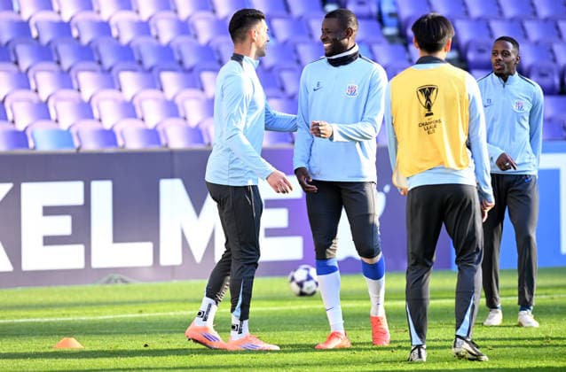 Football, AFC CL, Shanghai Shenua, Training
