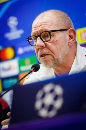 BAKU , 09-12-2025 , Tofiq Bahramov Stadion , Season 2025 2026 , UEFA Champions League football , Pressconference Ajax in Baku prior to the match between Qarabag FK and Ajax , picture shows Ajax interim trainer coach Fred Grim Pressconference Ajax in Baku  x200075080x Copyright: