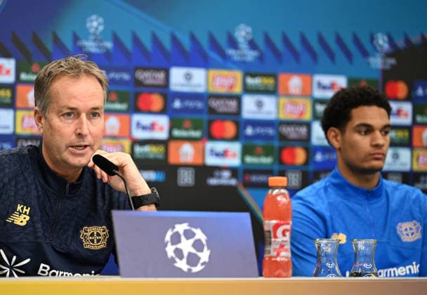 0912 2025, xophax, Football , UEFA Champions League , 2025 2026 , Bayer Leverkusen , Press conference before the match against Newcastle United Coach Kasper Hjulmand Bayer 04 Leverkusen and Jarell Quansah, right Bayer 04 Leverkusen