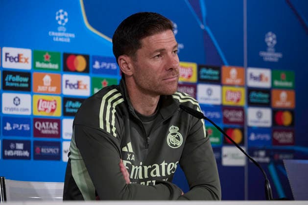 Real Madrid CF training session and press conference, PK, Pressekonferenz in Madrid, Spain - 09 Dec 2025 Xabi Alonso, the head coach of Real Madrid CF, attends a press conference during a training session on the eve of the UEFA Champions League 2025 2026 at Ciudad Real Madrid. Madrid Spain Copyright: xFedericoxTitonex xSOPAxImagesx FTITONE_003