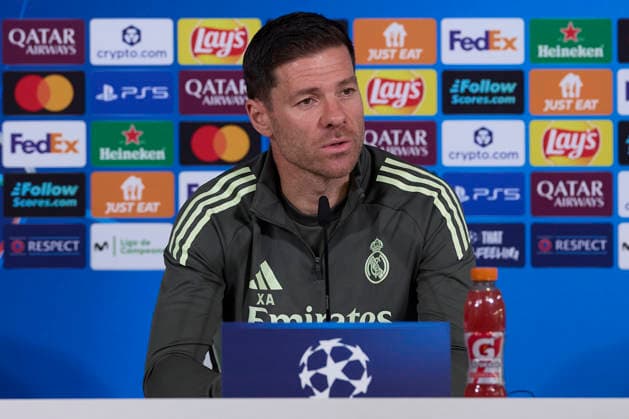 Real Madrid CF training session and press conference, PK, Pressekonferenz in Madrid, Spain - 09 Dec 2025 Xabi Alonso, the head coach of Real Madrid CF, attends a press conference during a training session on the eve of the UEFA Champions League 2025 2026 at Ciudad Real Madrid. Madrid Spain Copyright: xFedericoxTitonex xSOPAxImagesx FTITONE_004