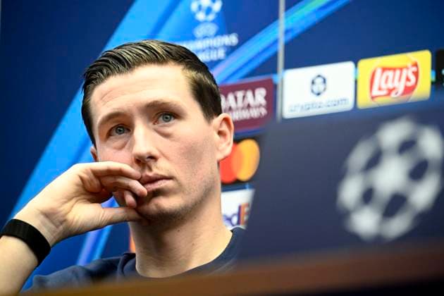Club Brugge v Arsenal - UEFA Champions League Media Activities 09 12 2025 BRUGGE, BELGIUM - DECEMBER 09 : Vanaken Hans midfielder of Club Brugge talking to the press during a press conference, PK, Pressekonferenz ahead of the UEFA Champions League 2025 26 League Phase MD6 match between Club Brugge and Arsenal on December 9, 2025 in Brugge, Belgium, 09 12 2025 Brugge Belgium  Copyright: xPeterxDexVoechtx