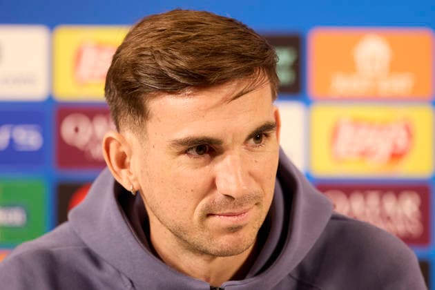 Athletic Club v Paris Saint-Germain FC - UEFA Champions League 2025-26 League Phase MD6 Fabian Ruiz of Paris Saint-Germain looks on during the press conference, PK, Pressekonferenz prior to the UEFA Champions League 2025-26 League Phase MD6 match between Athletic Club and Paris Saint-Germain FC at San Mames on December 9, 2025, in Bilbao, Spain. Bilbao San Mames Basque Coountry Spain RL_ATHvPSG_CL_000033 Copyright: xRicardoxLarreinax