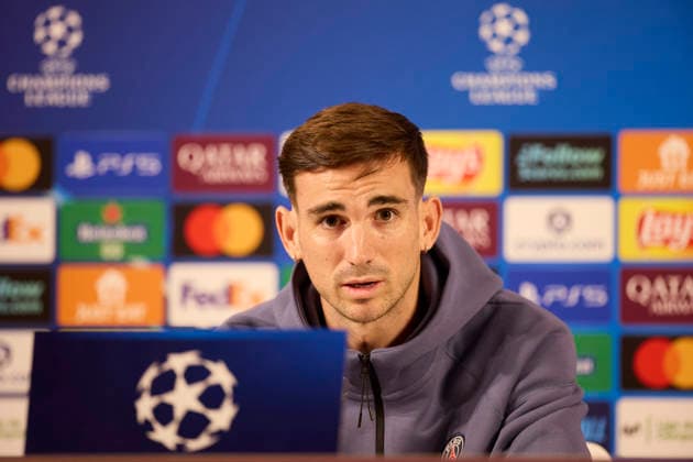 Athletic Club v Paris Saint-Germain FC - UEFA Champions League 2025-26 League Phase MD6 Fabian Ruiz of Paris Saint-Germain looks on during the press conference, PK, Pressekonferenz prior to the UEFA Champions League 2025-26 League Phase MD6 match between Athletic Club and Paris Saint-Germain FC at San Mames on December 9, 2025, in Bilbao, Spain. Bilbao San Mames Basque Coountry Spain RL_ATHvPSG_CL_000039 Copyright: xRicardoxLarreinax