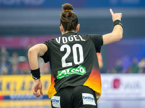 Emily Vogel Germany, 20 runs back jubilantly after a goal, Germany vs Brazil, Handball, World Championship, Women, 2025 2026 season, 09 12 2025, Germany vs Brazil, Handball, World Championship, Women, 2025 2026 season, 09 12 2025 Dortmund Copyright: xEibner-Pressefoto MichaelxSchmidx EP_MST