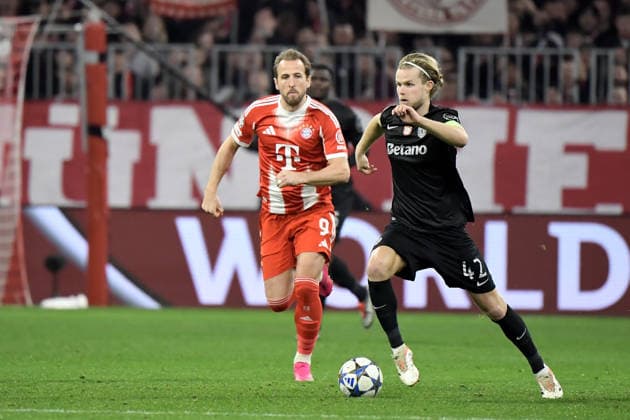 09 12 2025, xemx, Football UEFA Champions League, FC Bayern Muenchen Sporting Lissabon v l Harry Kane FC Bayern Muenchen Morten Hjulmand Sporting Lissabon Zweikampf, Aktion, action, battle for the ball DFL DFB REGULATIONS PROHIBIT ANY USE OF PHOTOGRAPHS as IMAGE SEQUENCES and or QUASI VIDEO Muenchen