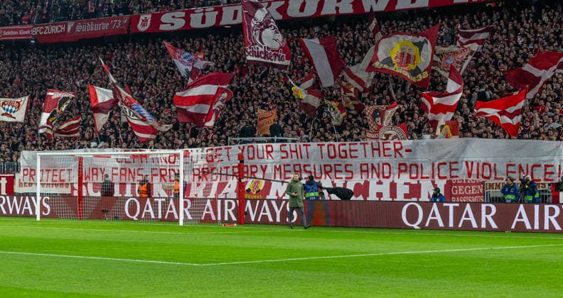 Statement of opinion by Bayern fans in the Suedkurve with a banner calling on UEFA to treat and protect fans better at away matches GER, FC Bayern Muenchen vs Sporting Lisbon SCP, Football, Champions League, League Phase 6 Matchday, Season 2025 2026, 09 12 2025 DFL DFB REGULATIONS PROHIBIT ANY USE OF PHOTOGRAPHS AS IMAGE SEQUENCES AND OR QUASI VIDEO GER, FC Bayern Muenchen vs Sporting Lisbon SCP, Football, Champions League, League Phase 6 Matchday, Season 2025 2026, 09 12 2025 Muenchen Copyright: xEibner-Pressefoto HeikexFeinerx EP_HFR