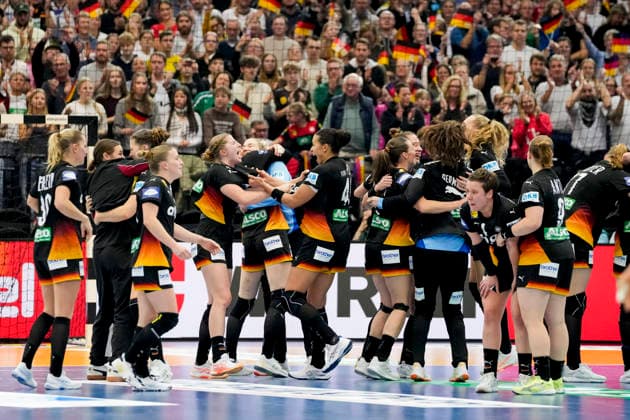 tha players of Germany celebrate after winning during the 27th IHF Women s Handball World Championship Quarter final match between Germany and Brazil at Westfalenhalle on December 9, 2025 in Dortmund, Germany Photo by Alex Gottschalk DeFodi Images