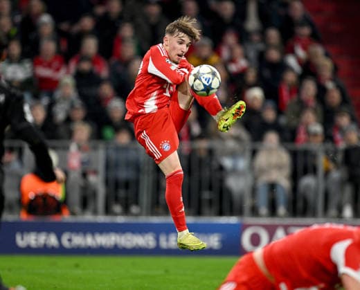 FOOTBALL CHAMPIONS LEAGUE SEASON 2025 2026 Preliminary Round 6 Matchday 09 12 2025 FC Bayern Muenchen Sporting Lisbon Lennart Karl FC Bayern Muenchen