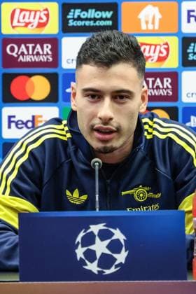 Arsenal s Gabriel Martinelli pictured during a press conference, PK, Pressekonferenz of English soccer team Arsenal F.C., on Tuesday 09 December 2025 in Brugge. The team is preparing for tomorrow s game against Belgian Club Brugge KV, on day six of the League phase of the UEFA Champions League tournament. BRUNOxFAHY  x147718814x