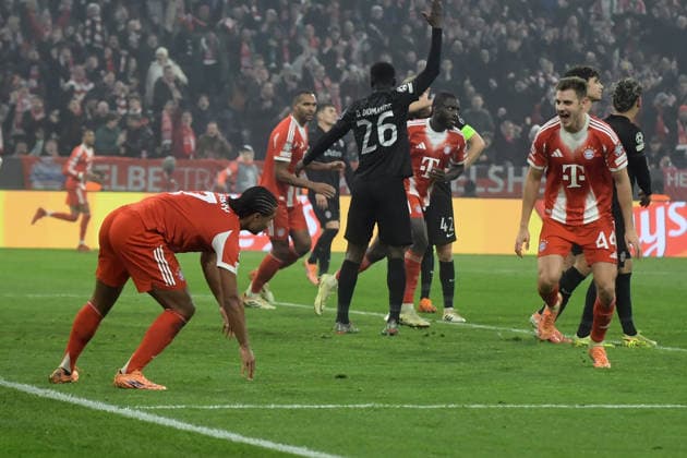 09 12 2025, xemx, Football UEFA Champions League, FC Bayern Muenchen Sporting Lisbon v l Goal celebration after the goal to celebrate the goal celebrate 1 1 by Serge Gnabry FC Bayern Muenchen DFL DFB REGULATIONS PROHIBIT ANY USE OF PHOTOGRAPHS as IMAGE SEQUENCES and or QUASI VIDEO Muenchen