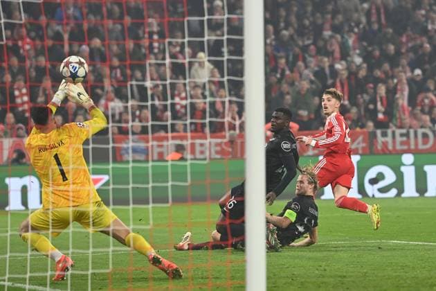 Goal Lennart KARL Bayern Muenchen to 2 1,Aktio,Torschuss Soccer Champions League,Saison 2025 26, Ligaphase FC Bayern Muenchen Sporting CP am 09 12 2025