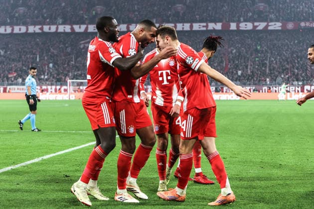 Sport, Football, UEFA Champions League Season 2025 2026 League Phase 6 Matchday FC Bayern Munich Sporting Clube de Portugal 09 12 2025, Allianz Arena Goal celebration FC Bayern Munich after the goal to 3 1 by Jonathan Tah FC Bayern Munich, 4 , the players are happy Munich Allianz Arena Bayern Germany