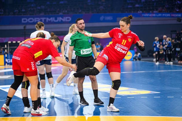 DORTMUND, GERMANY - 9 DECEMBER, 2025: Djurdjina Jaukovic, Ivana Godec - Women s Handball World Championship, WM, Weltmeisterschaft 2025 Norway vs Montenegro at Westfallenhalle.  Copyright: xVitaliixKliuievx