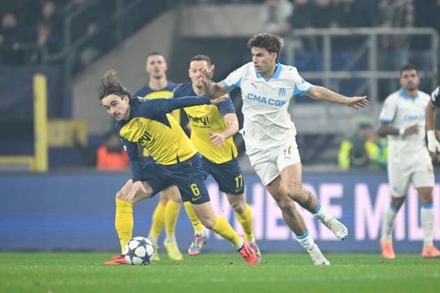 Royale Union Saint-Gilloise v Marseille - UEFA Champions League BRUSSELS, BELGIUM - DECEMBER 09 : Van De Perre Kamiel midfielder of Union Saint-Gilloise during the UEFA Champions League 2025 26 League Phase MD6 match between Royale Union Saint-Gilloise and Marseille on December 9, 2025 in Brussels, Belgium, 09 12 2025 Brussels Belgium  Copyright: xNicoxVereeckenx