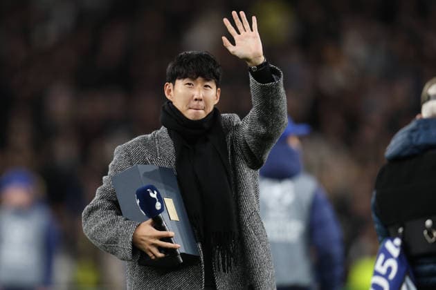 Former player and captain Heung-Min Son during the UEFA Champions League match between Tottenham Hotspur and Slavia Praha at Tottenham Hotspur Stadium in London, England (Photo by Alexander Canillas Sports Press Photo) Copyright: xAlexanderxCanillas SPPx Sportspressphoto_SPR72448