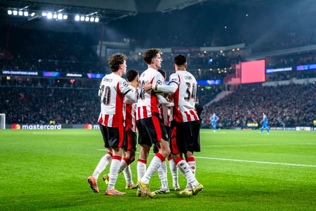 PSV Eindhoven midfielder Guus Til celebrating the goal 1 0, during the match PSV Eindhoven vs Atletico de Madrid at the Philips stadium for the Champions League phase Matchday 6 season 2025 2026 in EINDHOVEN, Netherlands on 9 December 2025, photo by Stefan Koops EYE4images DeFodi Images