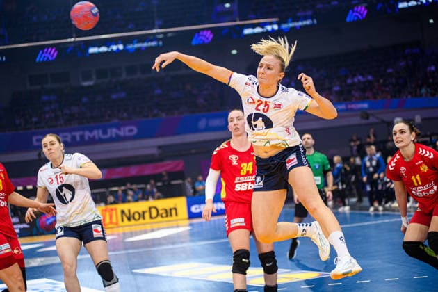 DORTMUND, GERMANY - 9 DECEMBER, 2025: Reistad Henny Ella - Women s Handball World Championship, WM, Weltmeisterschaft 2025 Norway vs Montenegro at Westfallenhalle.  Copyright: xVitaliixKliuievx