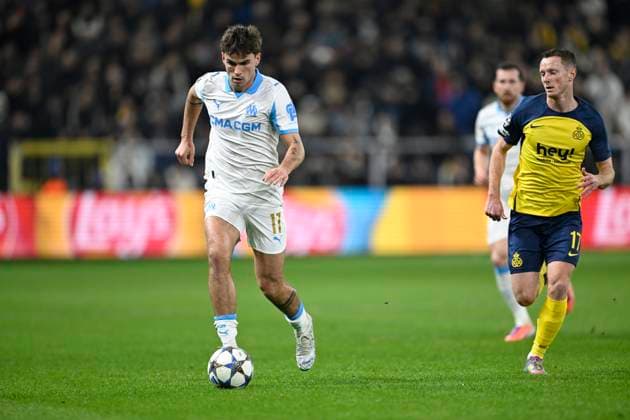 Royale Union Saint-Gilloise v Marseille - UEFA Champions League BRUSSELS, BELGIUM - DECEMBER 09 : O Riley Matt midfielder of OM Marseille and Schoofs Rob midfielder of Union Saint-Gilloise during the UEFA Champions League 2025 26 League Phase MD6 match between Royale Union Saint-Gilloise and Marseille on December 9, 2025 in Brussels, Belgium, 09 12 2025 Brussels Belgium  Copyright: xNicoxVereeckenx