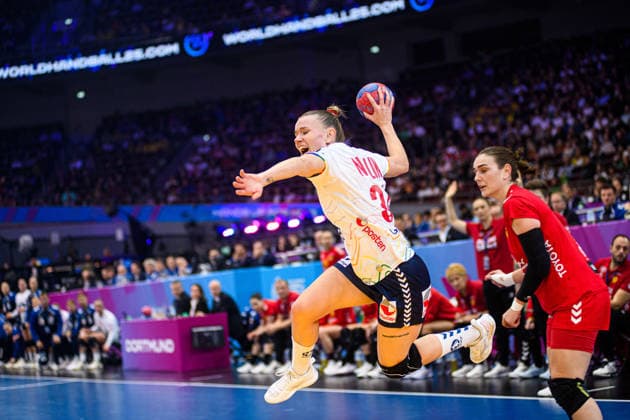 DORTMUND, GERMANY - 9 DECEMBER, 2025: Wollik Anniken - Women s Handball World Championship, WM, Weltmeisterschaft 2025 Norway vs Montenegro at Westfallenhalle.  Copyright: xVitaliixKliuievx