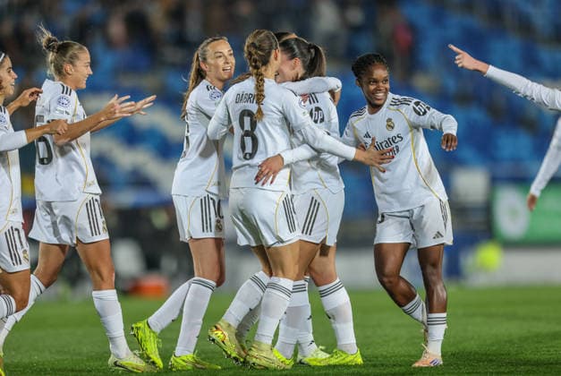 ESP, Madrid, Real Madrid vs VfL Wolfsburg, Womens Champions League, Football, UEFA, Season 2025 2026, Alfredo di Stefano, 5 Matchday in picture Maria MÃ ndez Real Madrid 14 , Goal, joy, jubilation and emotion Gol, alegria, jubilo y emocion Goal for 1 0 against Wolfsburg DFB DFL REGULATIONS PROHIBIT ANY USE OF PHOTOGRAPHS AS IMAGE SEQUENCES AND OR QUASI VIDEO, 09 12 2025 Copyright: HMBxMedia HendrikxHamelau