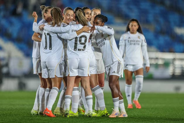 ESP, Madrid, Real Madrid vs VfL Wolfsburg, Womens Champions League, Football, UEFA, Season 2025 2026, Alfredo di Stefano, 5 Matchday in picture Maria MÃ ndez Real Madrid 14 , Goal, joy, jubilation and emotion Gol, alegria, jubilo y emocion Goal for 1 0 against Wolfsburg DFB DFL REGULATIONS PROHIBIT ANY USE OF PHOTOGRAPHS AS IMAGE SEQUENCES AND OR QUASI VIDEO, 09 12 2025 Copyright: HMBxMedia HendrikxHamelau