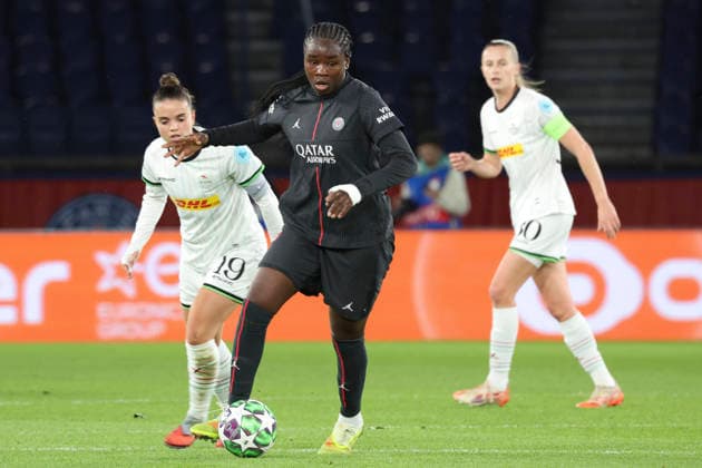 FOOTBALL FEMININ : Paris Saint Germain Vs Leuven - Ligue des Champions - 09 12 2025 Anais Ebayilin (Paris Saint Germain) ParisFrance  Copyright: xMichaelxBaucherx