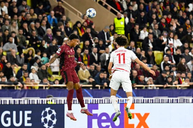 FOOTBALL : AS Monaco VS Galatasaray SK - UEFA Champions League - 09 12 2025 Ismail Jakobs (Galatasaray SK) Maghnes Akliouche (ASM) - UEFA Champions League match between AS Monaco and Galatasaray SK on December 9, 2025 at the Louis II Stadium in Monaco. MonacoMonaco  Copyright: xWilliamxCannarellax