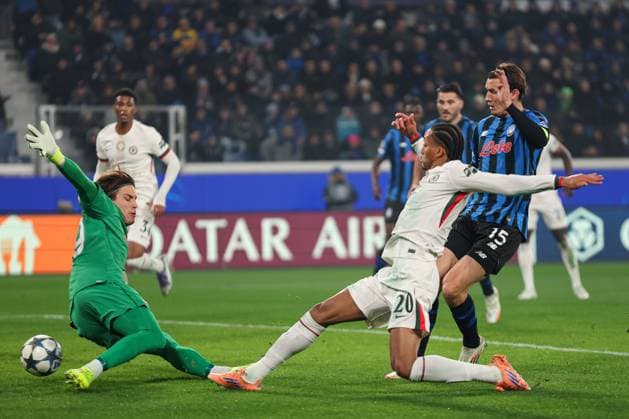 Joao Pedro of Chelsea scores the opening goal Atalanta v Chelsea, UEFA Champions League, Group Stage, Football, New Balance Arena, Bergamo, Italy- 09 Dec 2025Bergamo New Balance Arena Italy EDITORIAL USE ONLY No use with unauthorised audio, video, data, fixture lists, club league logos or live services. Online in-match use limited to 120 images, no video emulation. No use in betting, games or single club league player publications. Copyright: xTimxRogers Shutterstockx 16009886ab