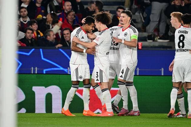Goal celebration for 0 1 by Ansgar Knauff 7 Eintracht Frankfurt , FC Barcelona vs Eintracht Frankfurt, Champions League, Group stage, Matchday 6, 09 12 2025 Barcelona Catalonia Spain Copyright: xkolbert-press MarcxNiemeyerx