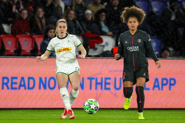 251209 UWCL PSG vs OH Leuven Kim Everaerts (3) of OH Leuven and Ornella Graziani (21) of Paris SG pictured during the soccer match between Paris SG (FRA) and OH Leuven (BEL), match day 5 of league phase of 2025-2026 season of UEFA Womens Champions League , on Tuesday 09 December 2025 in Paris, France. PHOTO SPORTPIX Sevil OKTEM Paris Parc des Princes France  Copyright: xSportpix.bex xSevilxOktemxSevilxOktemx