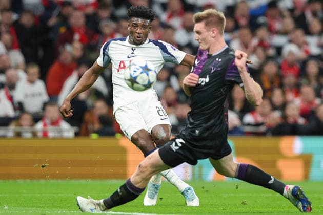 9th December 2025; Tottenham Hotspur Stadium, London, England; UEFA Champions League Football, Tottenham Hotspur versus Slavia Prague; Mohammed Kudus of Tottenham Hotspur crosses the ball  IanxStephen