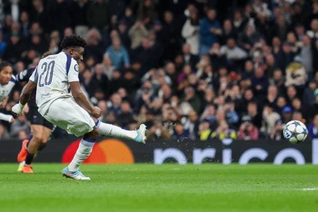 Mohammed Kudus of Tottenham Hotspur scores his team s second goal of the match from the penalty spot Tottenham Hotspur v SK Slavia Praha, Football, UEFA Champions League 2025 26 League Phase MD6, Tottenham Hotspur Stadium, London, UK, 09 12 25 Editorial use only  Copyright: xAnthonyxHanc Shutterstockx 16066670af